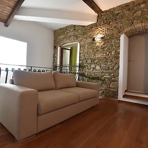 Grazia , Pagliara Italia
